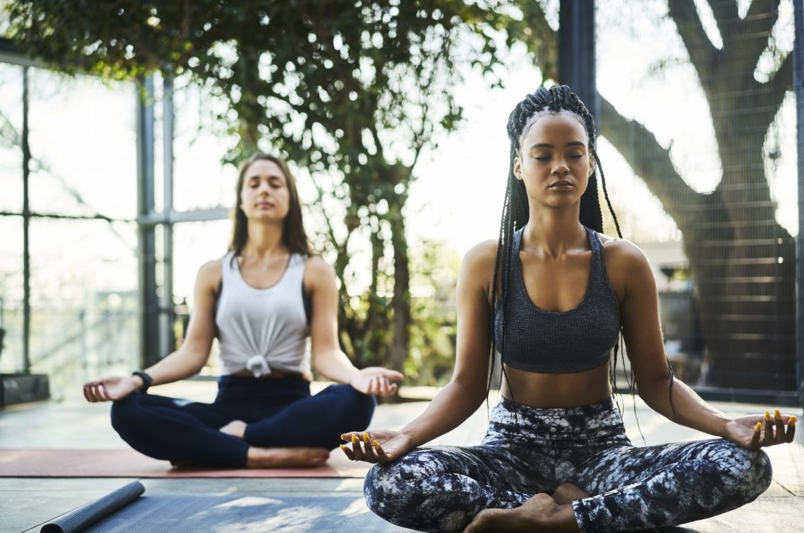 Veja os benefícios da meditação e saiba como combiná-la com a atividade  física